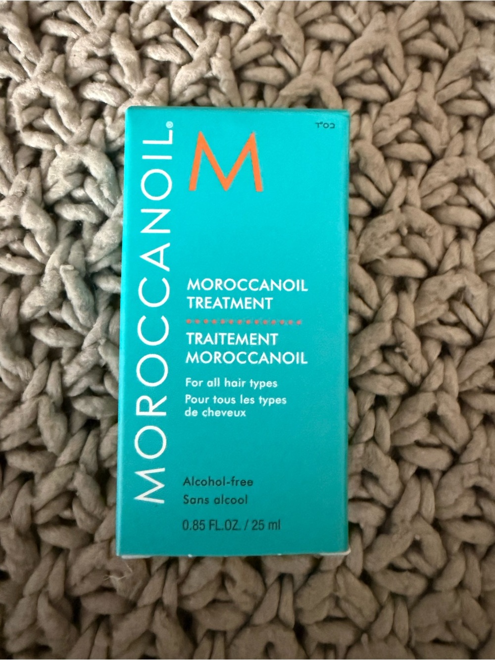 Moroccanoil Treatment Hair Oil - Turquoise with Orange Accent